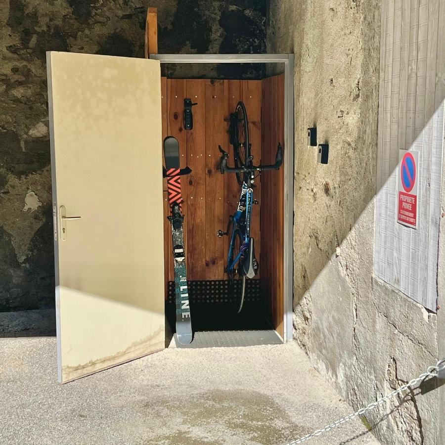 Newly Renovated Ground Floor Apartment Close To Thermes Bagneres-de-Luchon Bagian luar foto